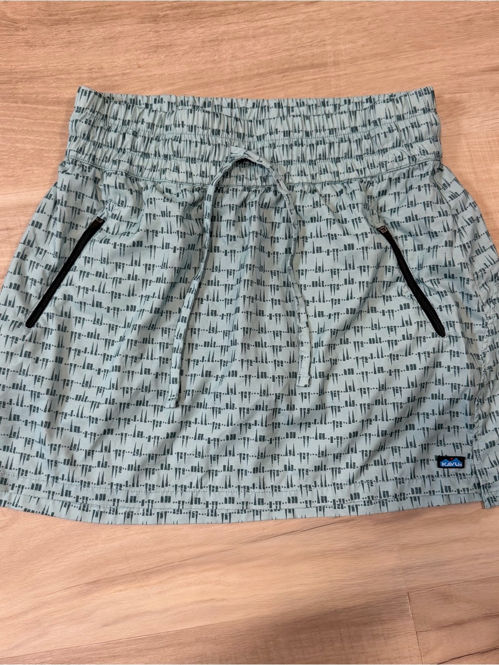Kavu Women's Sage Green Patterned Drawstring Skort